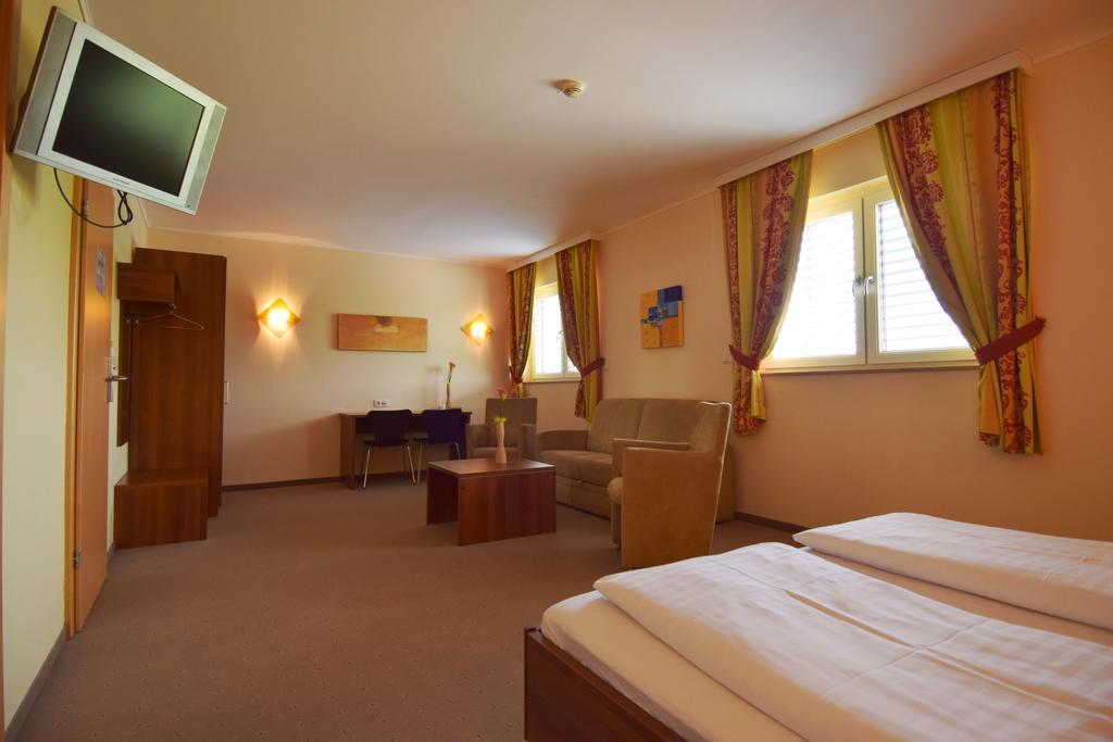 Hotel Weinland Donnerskirchen Zewnętrze zdjęcie
