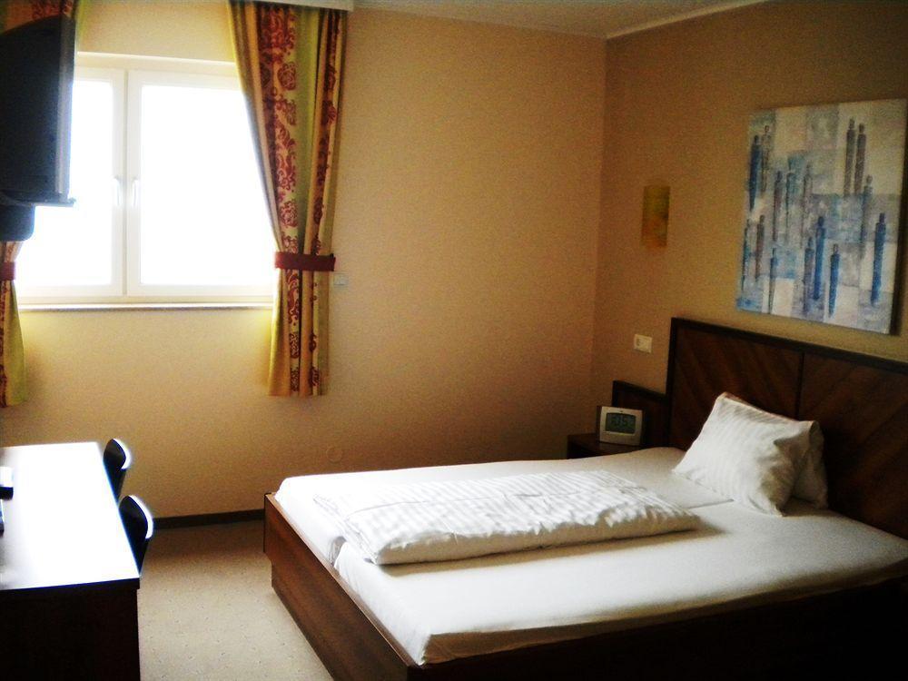 Hotel Weinland Donnerskirchen Zewnętrze zdjęcie