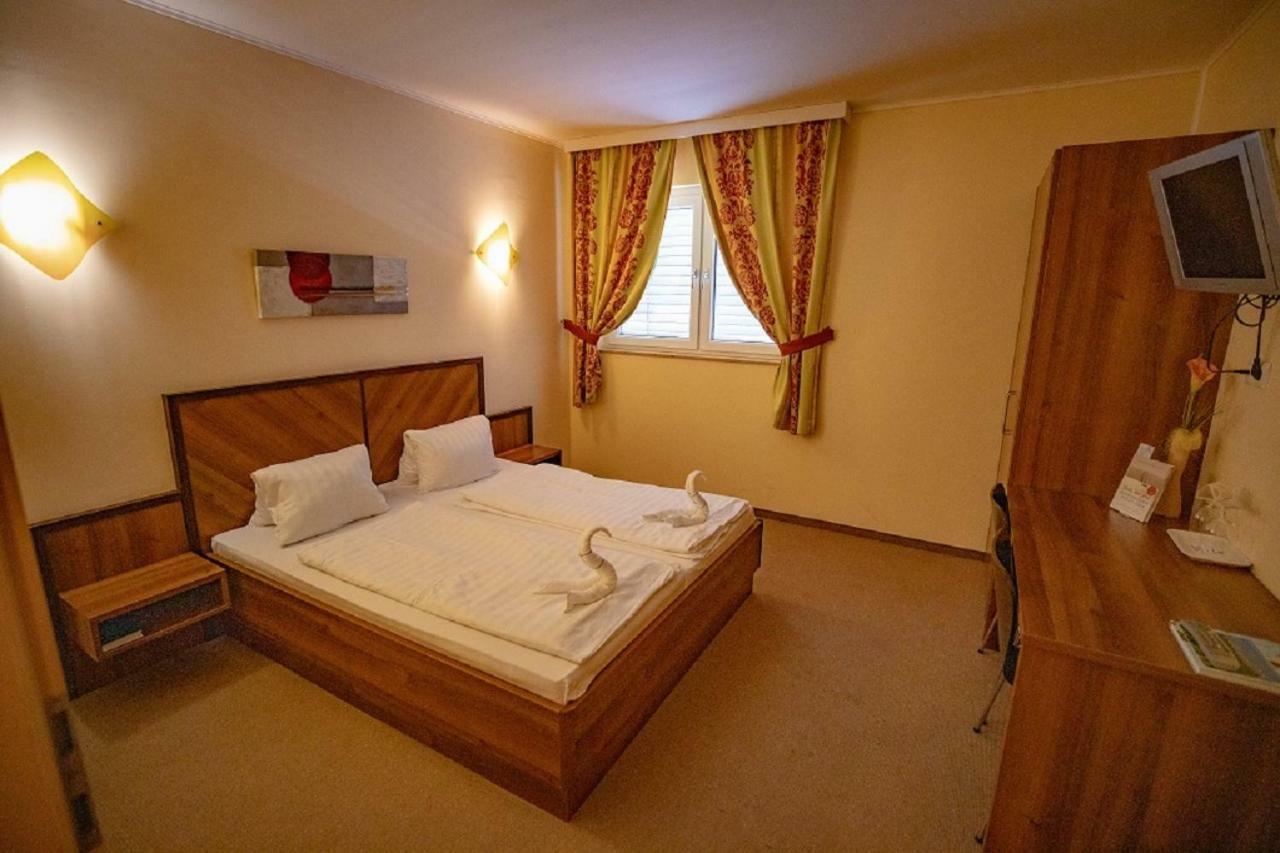 Hotel Weinland Donnerskirchen Zewnętrze zdjęcie