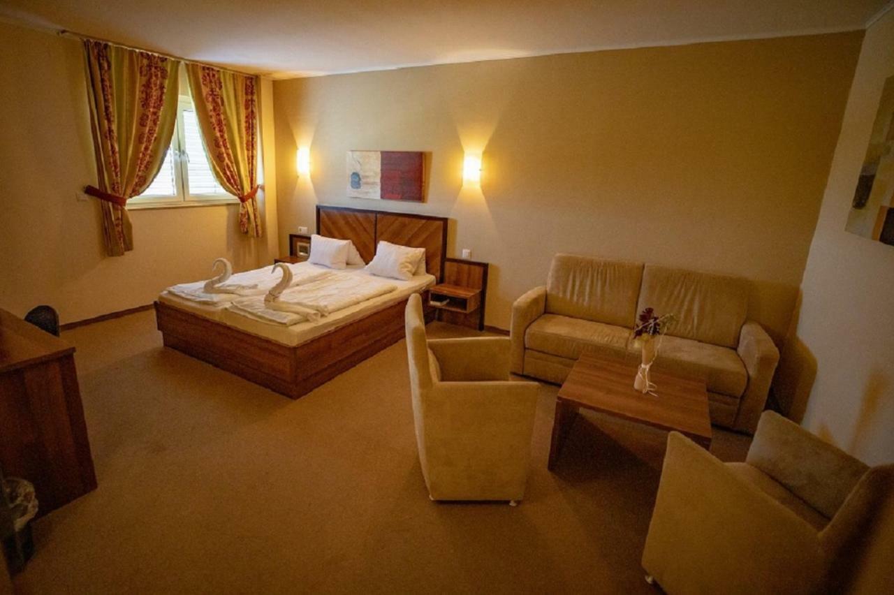 Hotel Weinland Donnerskirchen Zewnętrze zdjęcie