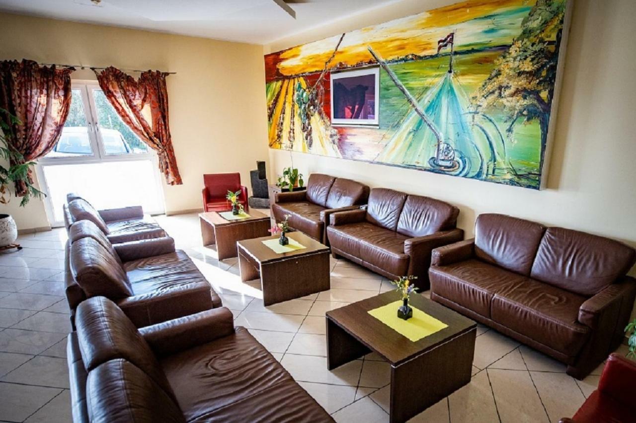 Hotel Weinland Donnerskirchen Zewnętrze zdjęcie